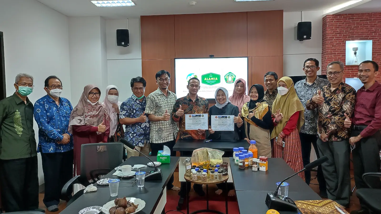 Standardisasi bahan alam